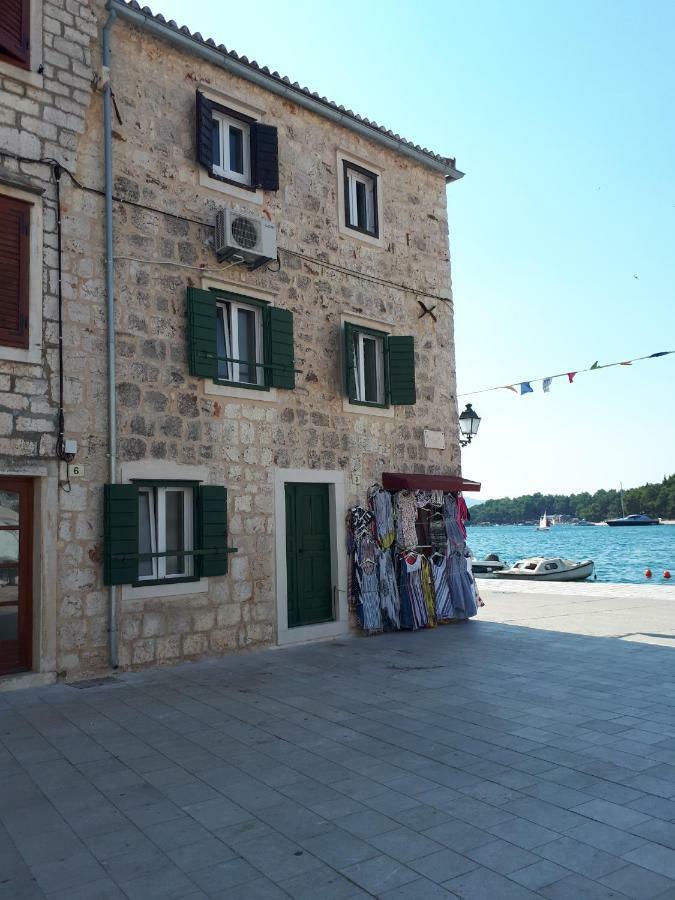 House At The Seafront Leilighet Stari Grad  Eksteriør bilde